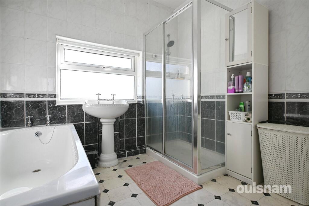 Additional property image - Rose Avenue, Oldbury, West Midlands, B68
