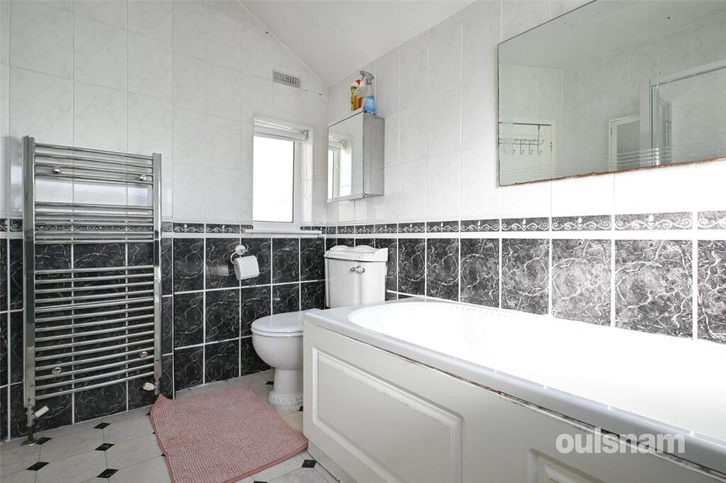 Additional property image - Rose Avenue, Oldbury, West Midlands, B68