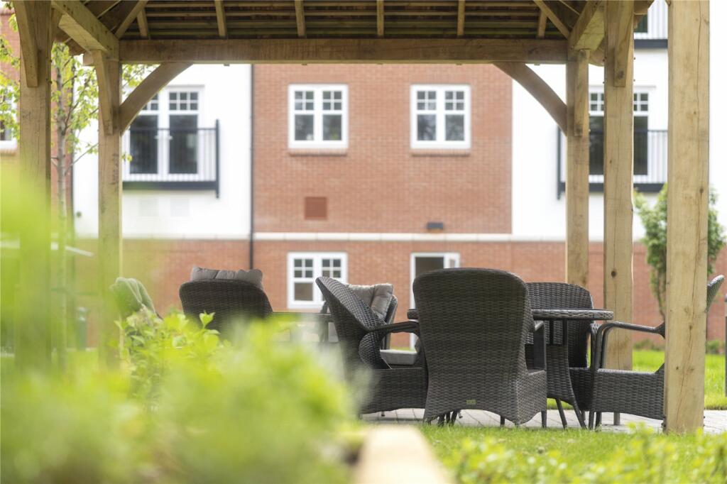 Additional property image - Wake Green Road, Moseley, Birmingham, B13
