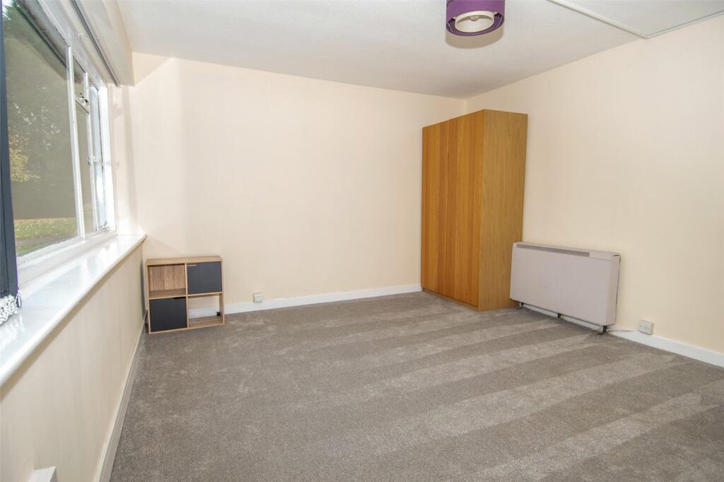 Additional property image - Yardley Wood Road, Moseley, Birmingham, B13