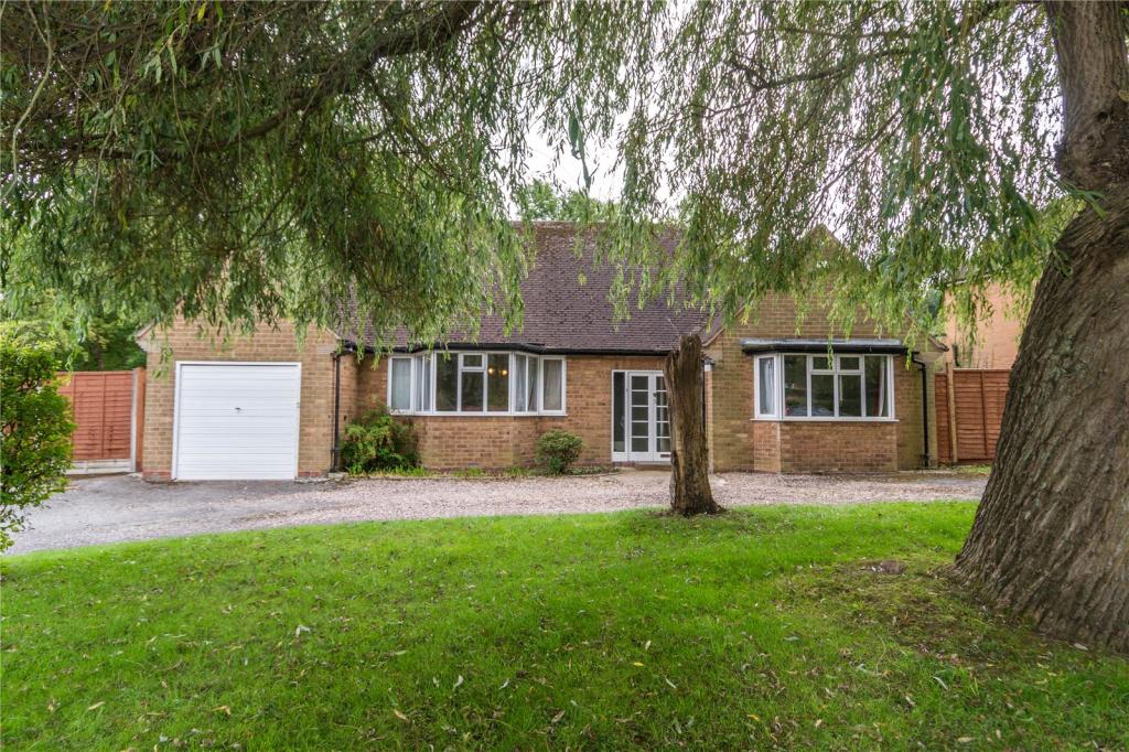 3 bedroom bungalow for sale in Selly Wick Road, Selly Park, Birmingham