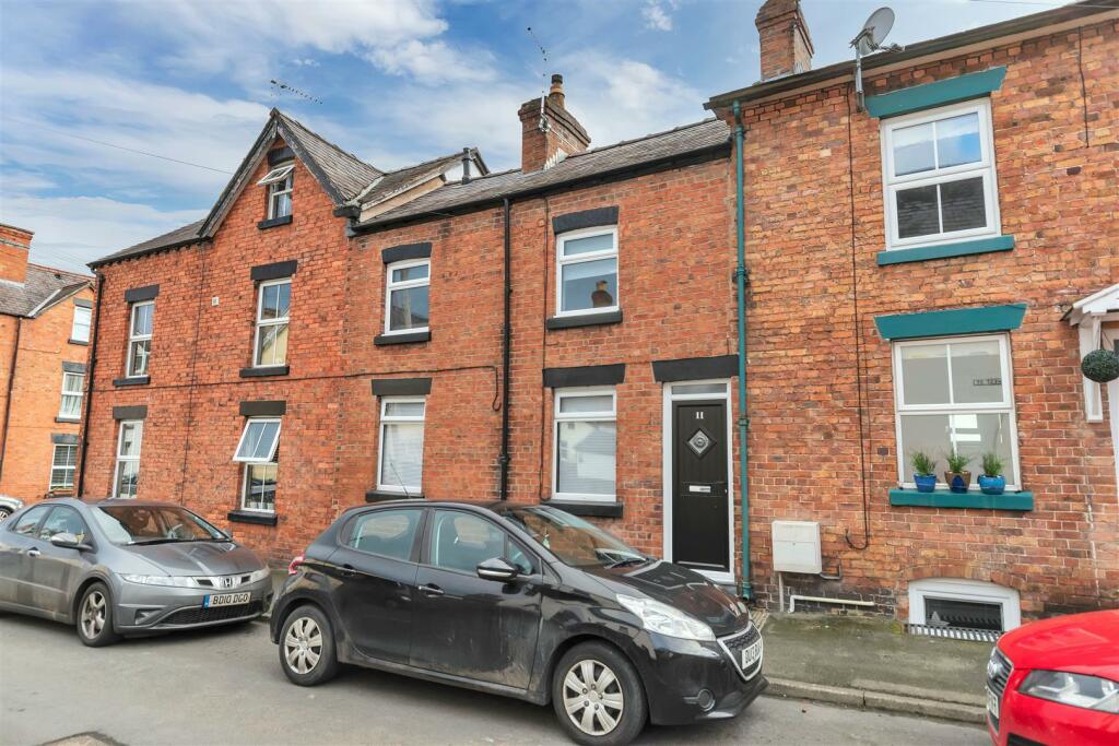 1 bedroom terraced house for sale in West Street, Llangollen, LL20