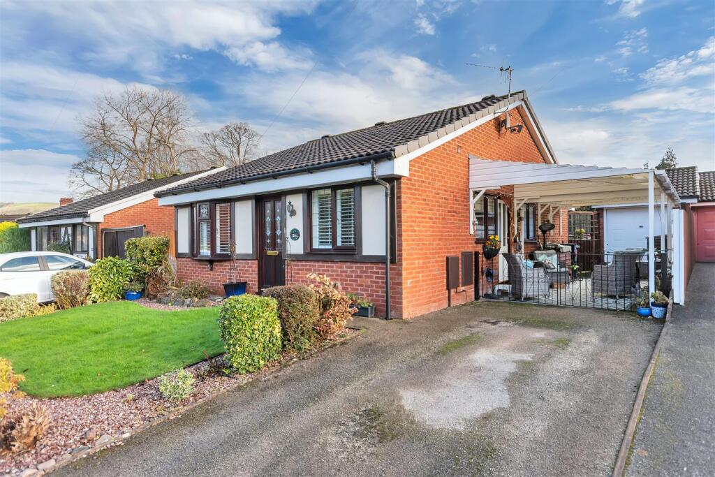Main image of property: Maes Collen, Llangollen