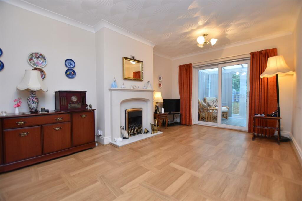 2 bedroom mews property for sale in Ael Y Bryn, Garden Village, Wrexham