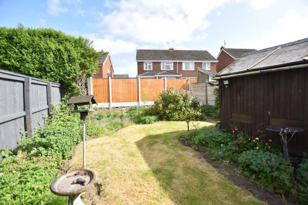 2 bedroom mews property for sale in Ael Y Bryn, Garden Village, Wrexham