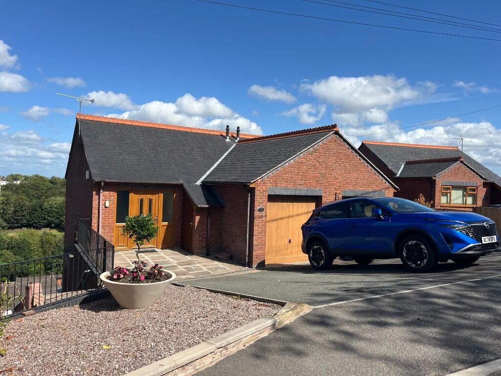 Main image of property: 1 Valley View, Francis Road, Moss, Wrexham, LL11 6EH