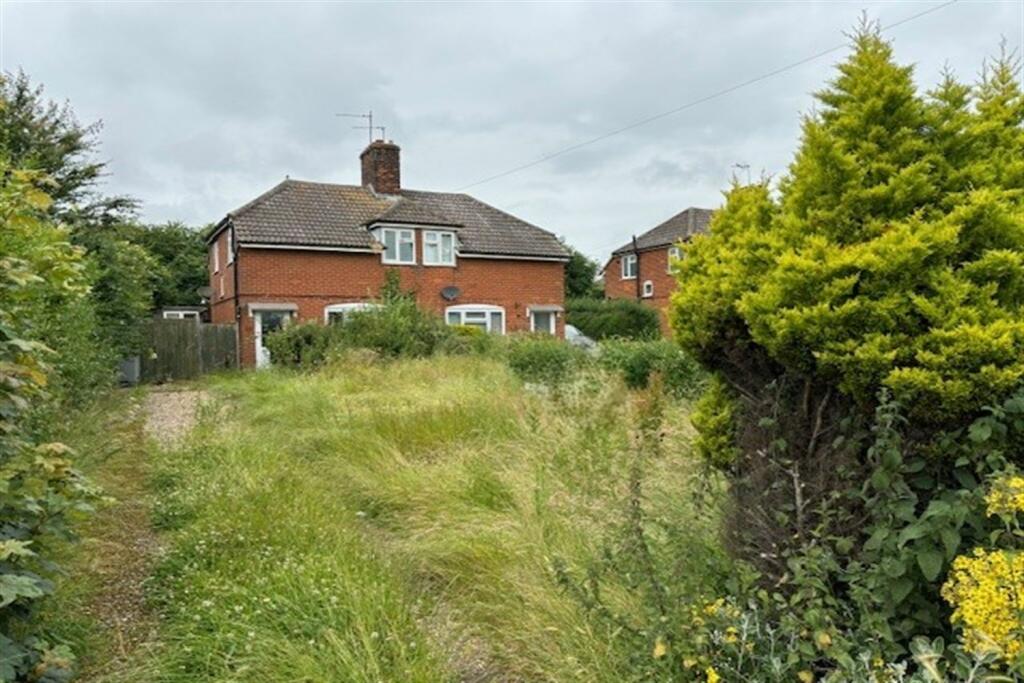 Main image of property: Beighton Road, Acle, NR13