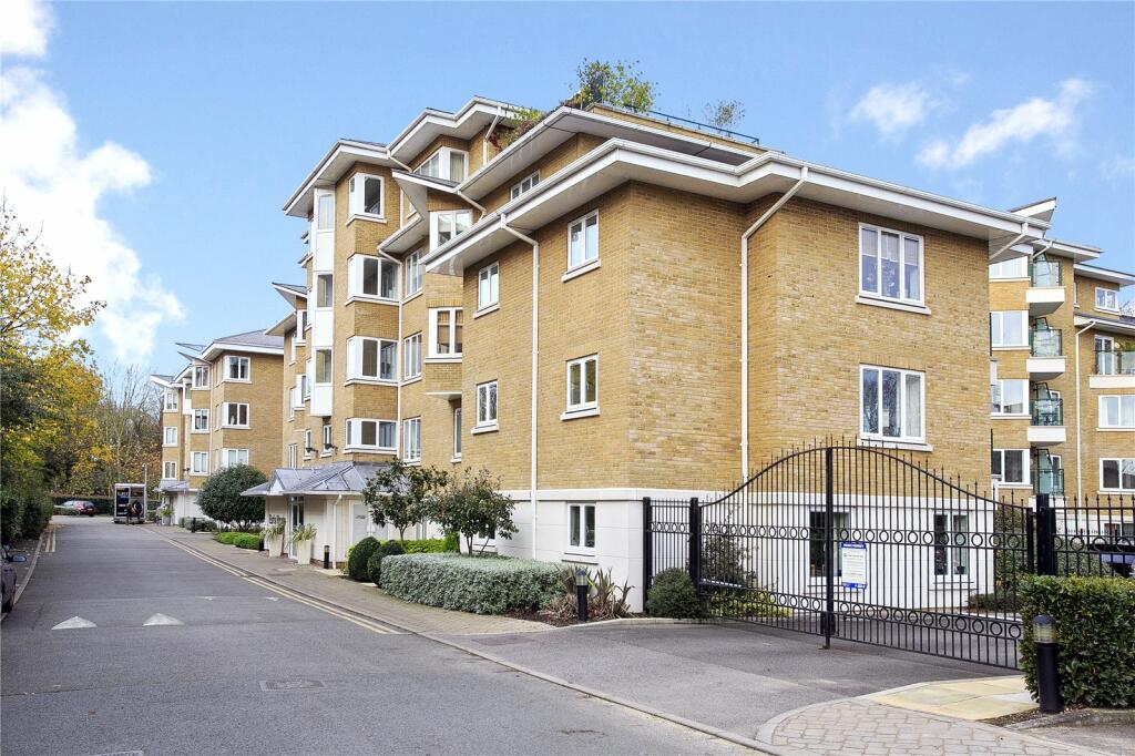 Main image of property: Earls House, Strand Drive, Kew Riverside Park, Kew, TW9