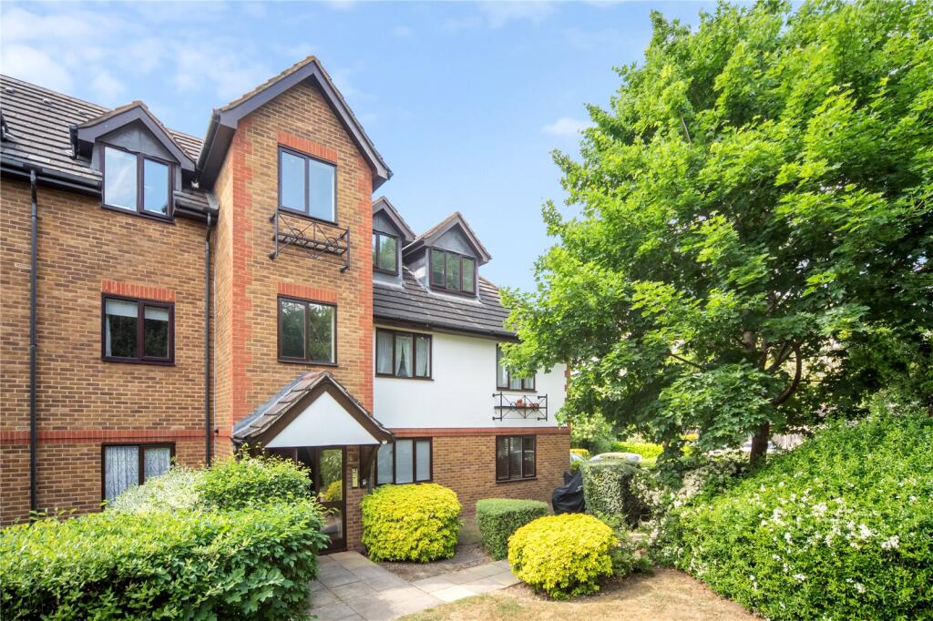 Main image of property: Cranleigh Court, Marksbury Avenue, Kew, Surrey, TW9
