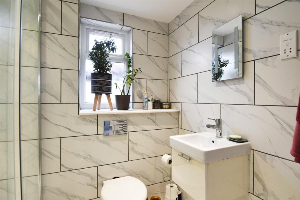 Additional property image - Avenue Road, Kings Heath, Birmingham, West Midlands, B14