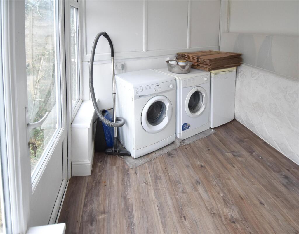 Additional property image - Picton Grove, Billesley, Birmingham, B13