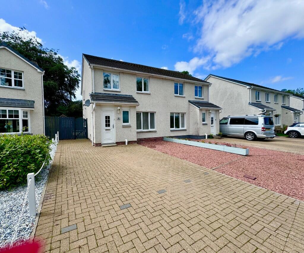 3 bedroom semidetached house for sale in Old Smithy, Irvine, Ayrshire