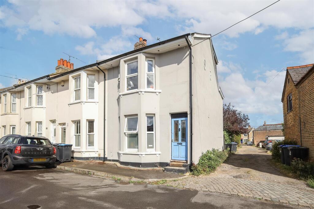 Main image of property: Livingstone Road, Burgess Hill