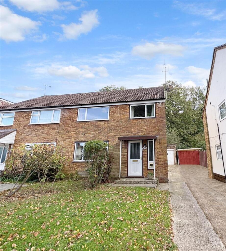Main image of property: Chanctonbury Road, Burgess Hill