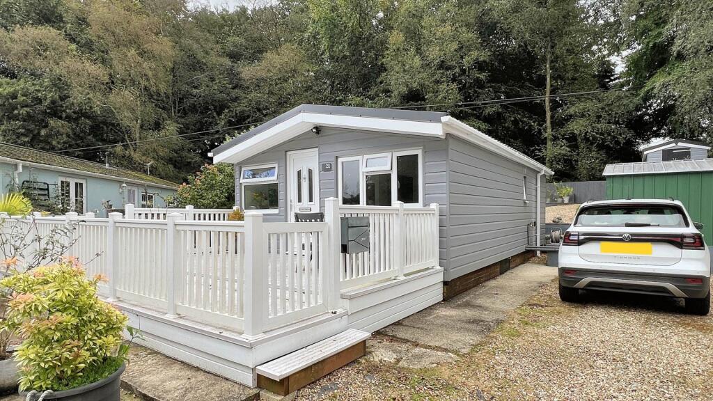 Main image of property: Turnpike, Chard