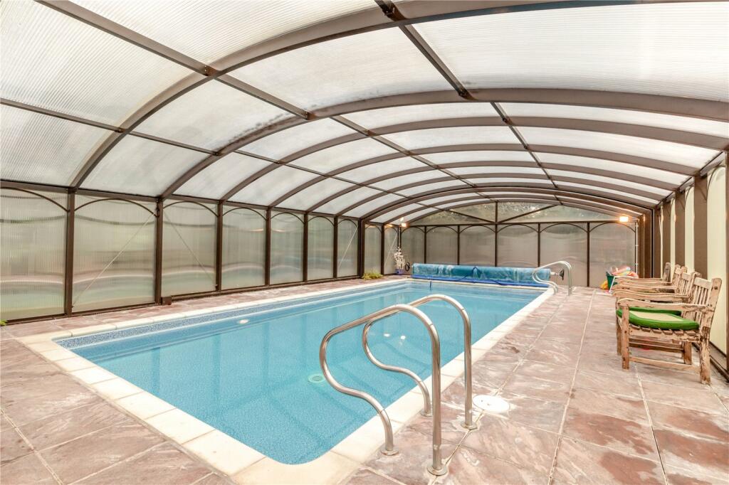 5 bedroom semidetached house for sale in Tittensor Road, Tittensor