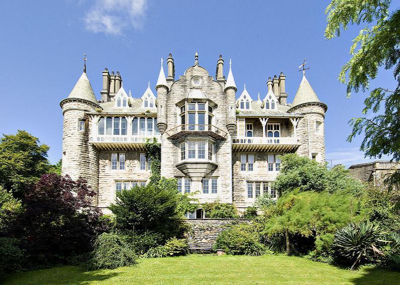 Chateau Rhianfa A Victorian Chateau Which Is A 5 Hotel In Anglesey Wales Amazing Example Of Architecture Worlds Awa Stay In A Castle Chateau Holiday Home