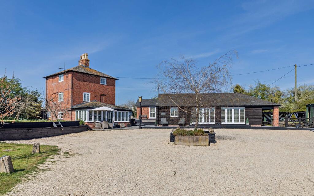 Main image of property: Roving Bridge, Whixall, Whitchurch, Shropshire, SY13
