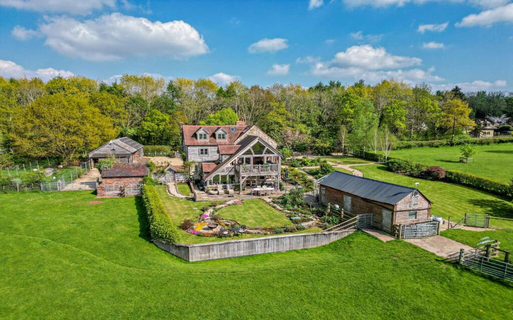 Main image of property: Midwinters, Chorley, Bridgnorth, Shropshire, WV16