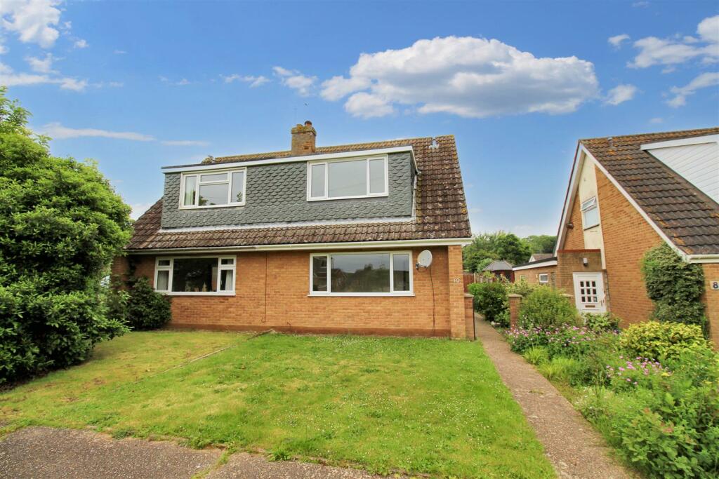 2 bedroom chalet for sale in Forster Way, Aylsham, Norwich, NR11