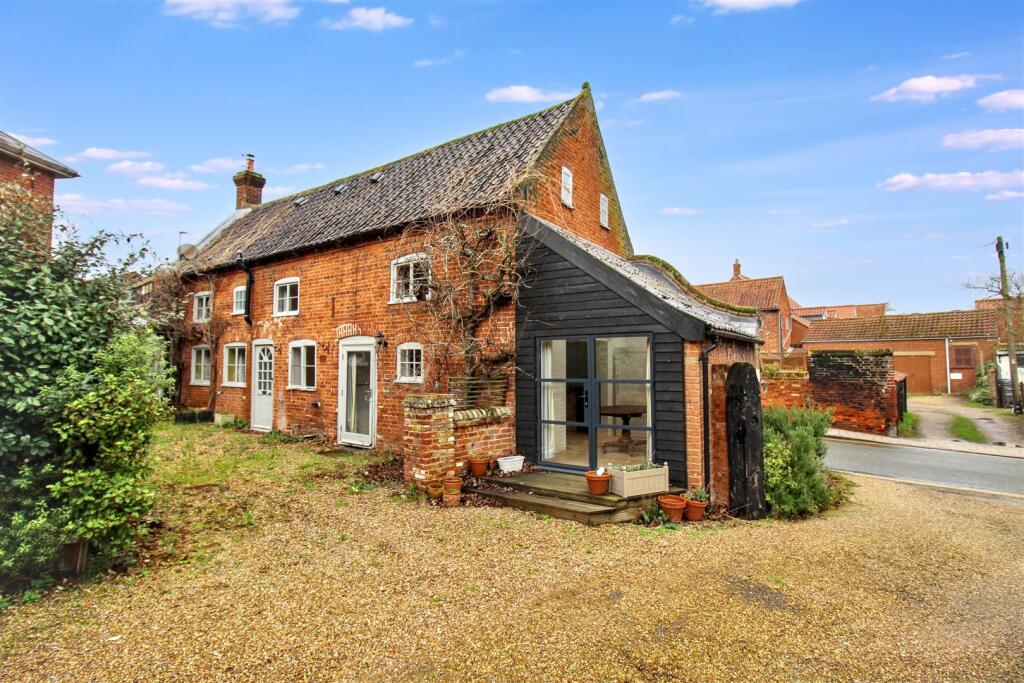 Main image of property: Burgh Road, Aylsham
