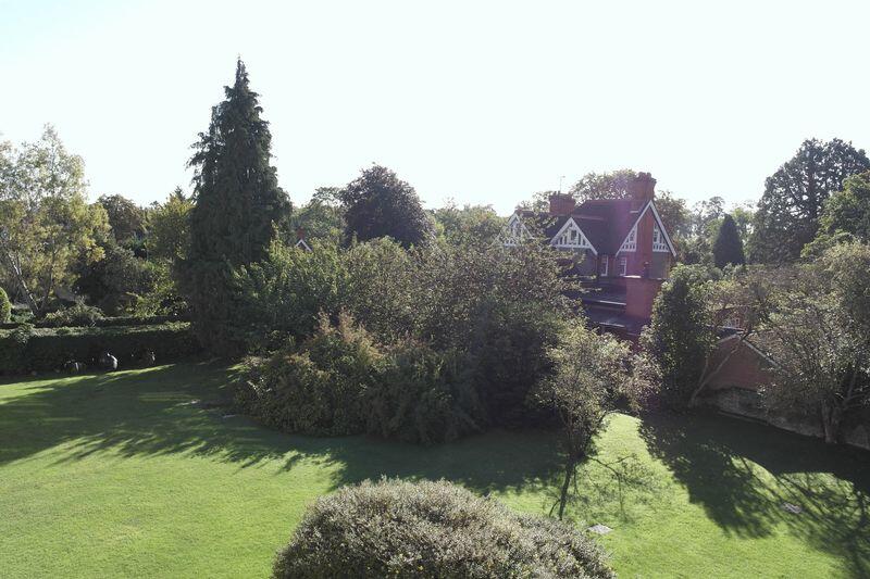 Main image of property: Bath Road, Taplow