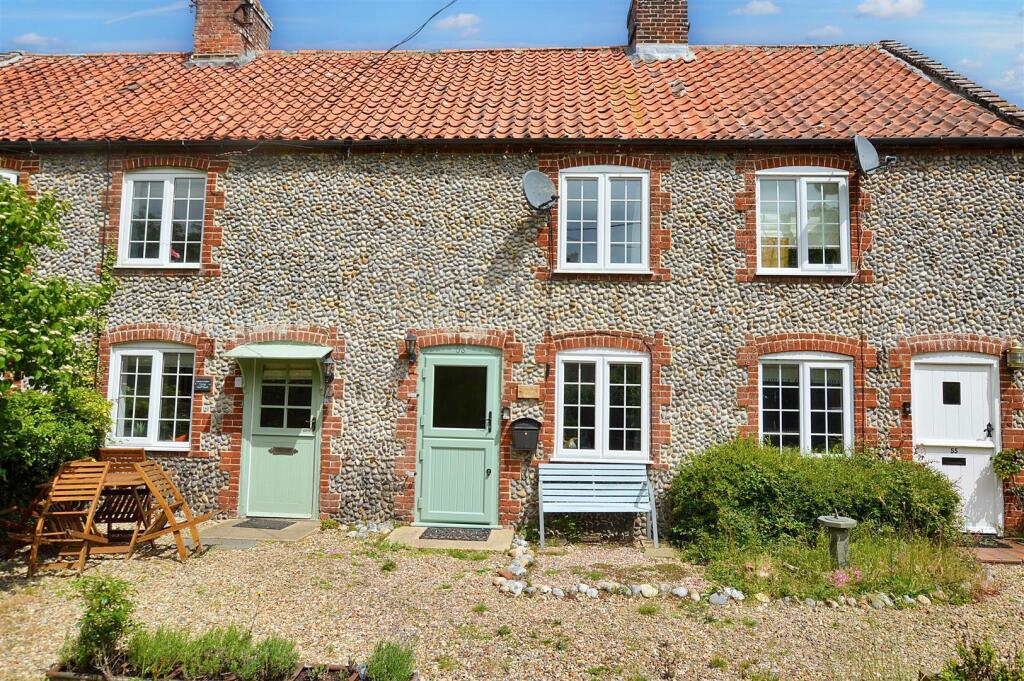 Main image of property: Beckmeadow Way, Mundesley, Norwich