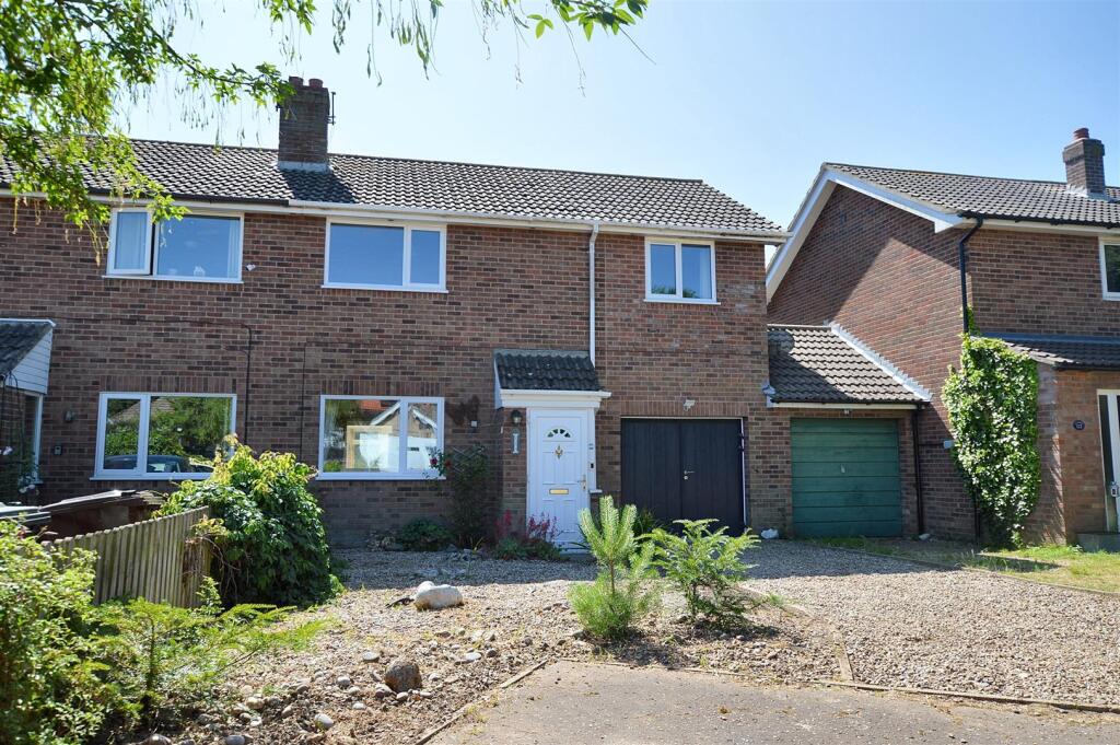 Main image of property: Broadgate Close, Northrepps, Cromer