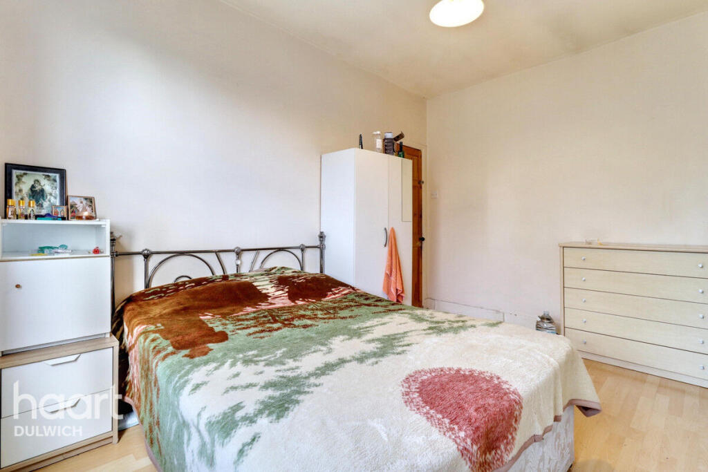 Main image of property: Trafalgar Avenue, London