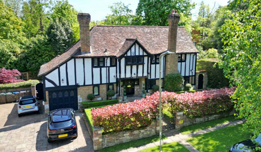 Main image of property: Northcliffe Drive, Totteridge