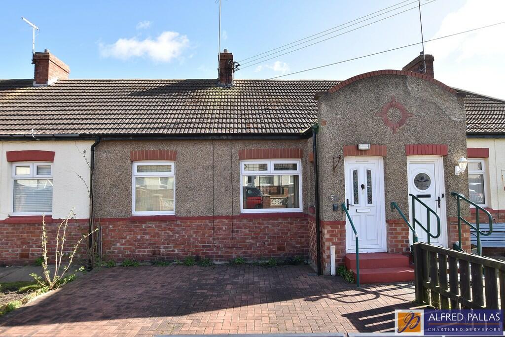1 bedroom terraced bungalow for sale in Lily Crescent, Whitburn, SR6