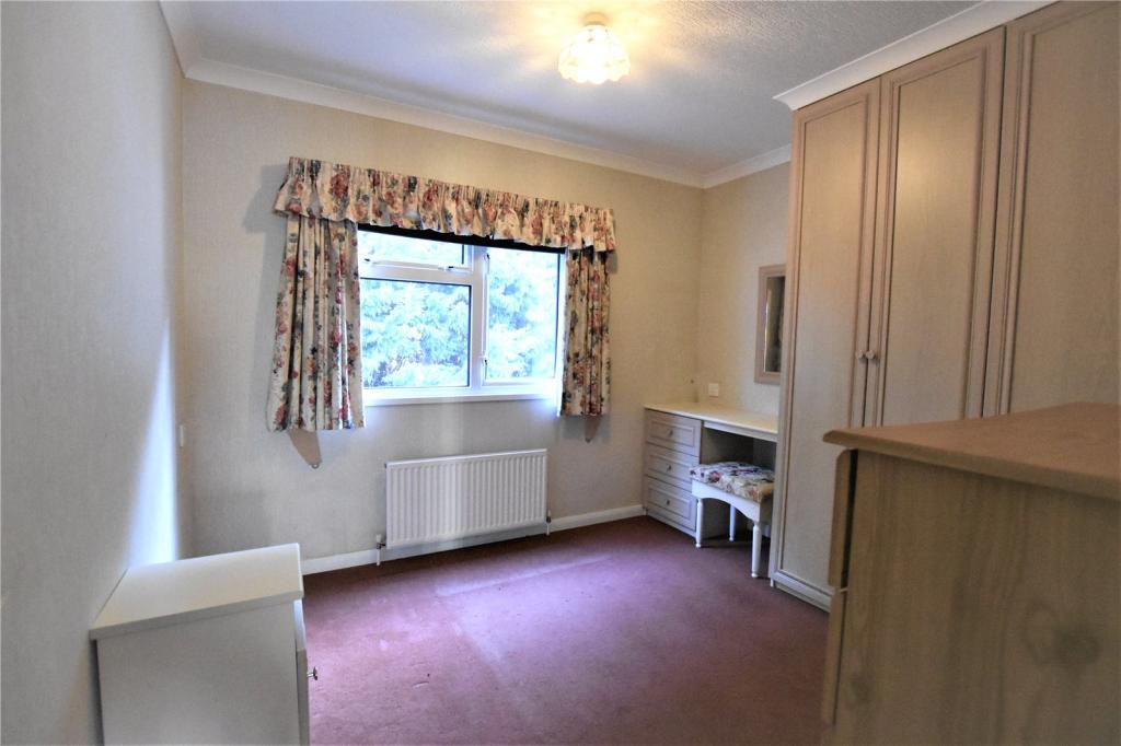 2 bedroom detached bungalow for sale in Valley Road, Horspath, Oxford