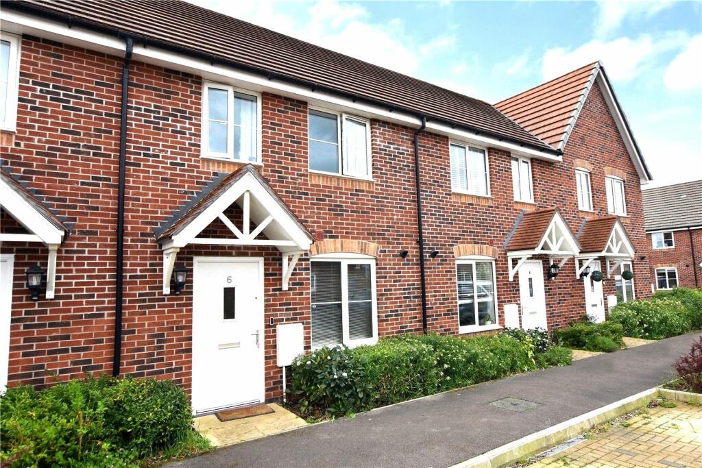 2 bedroom terraced house for sale in Crown Fields, Harwell, Didcot