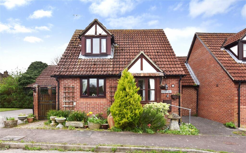 2 bedroom semidetached house for sale in Dibleys, Blewbury, Didcot