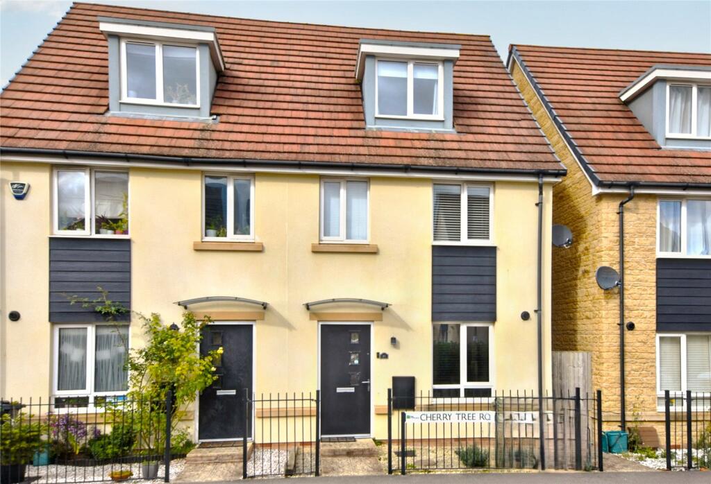 3 bedroom semidetached house for sale in Cherry Tree Road, Great