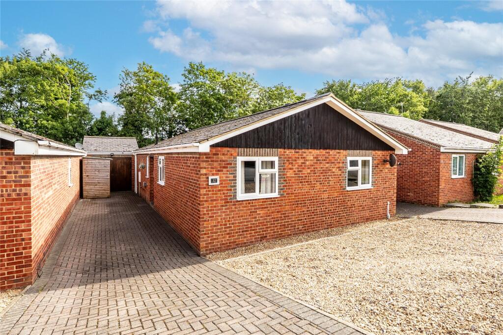 Main image of property: Trenchard Avenue, Milton, Abingdon, Oxfordshire, OX14