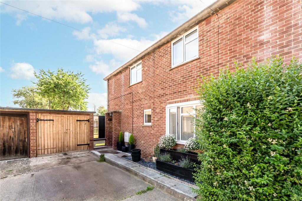 Main image of property: Fairacres Road, Didcot, OX11