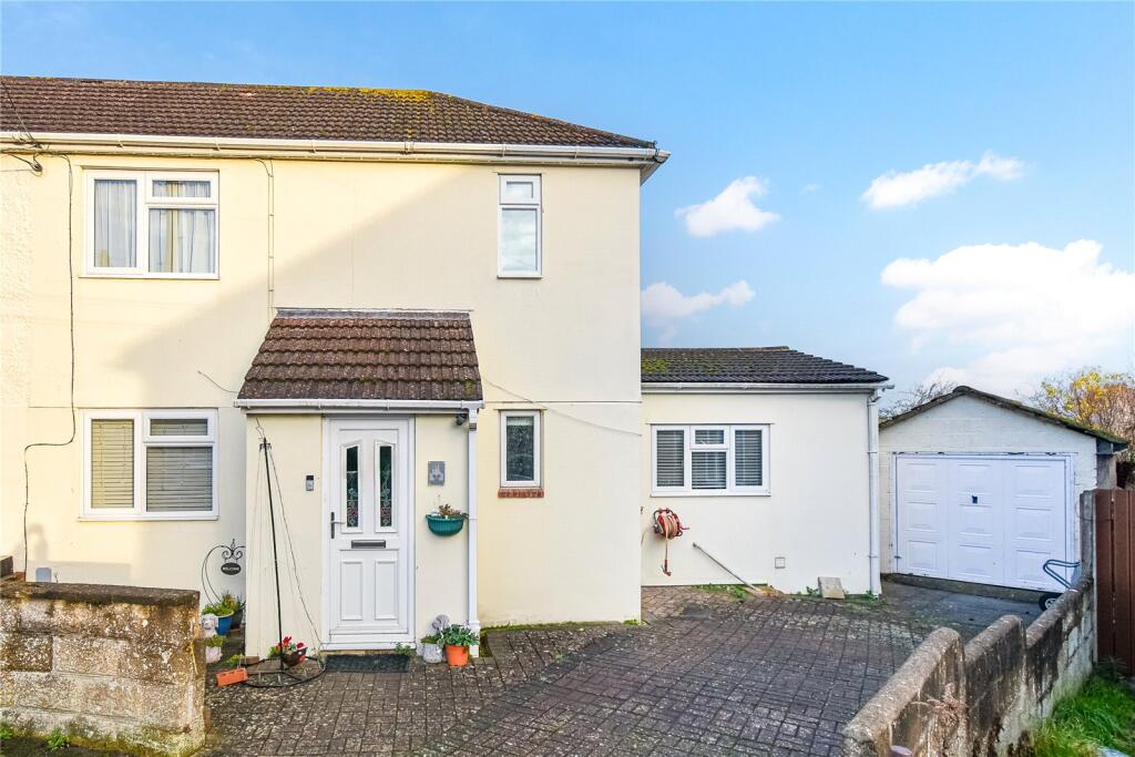 Main image of property: Tavistock Avenue, Didcot, Oxfordshire, OX11