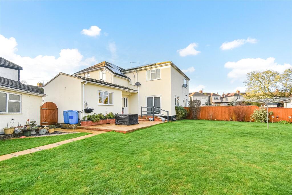 Main image of property: Tavistock Avenue, Didcot, Oxfordshire, OX11