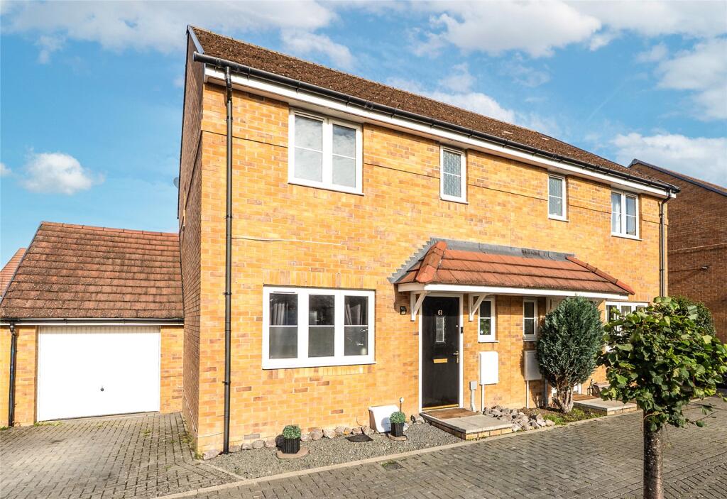 Main image of property: Elm Park, Didcot, Oxfordshire, OX11