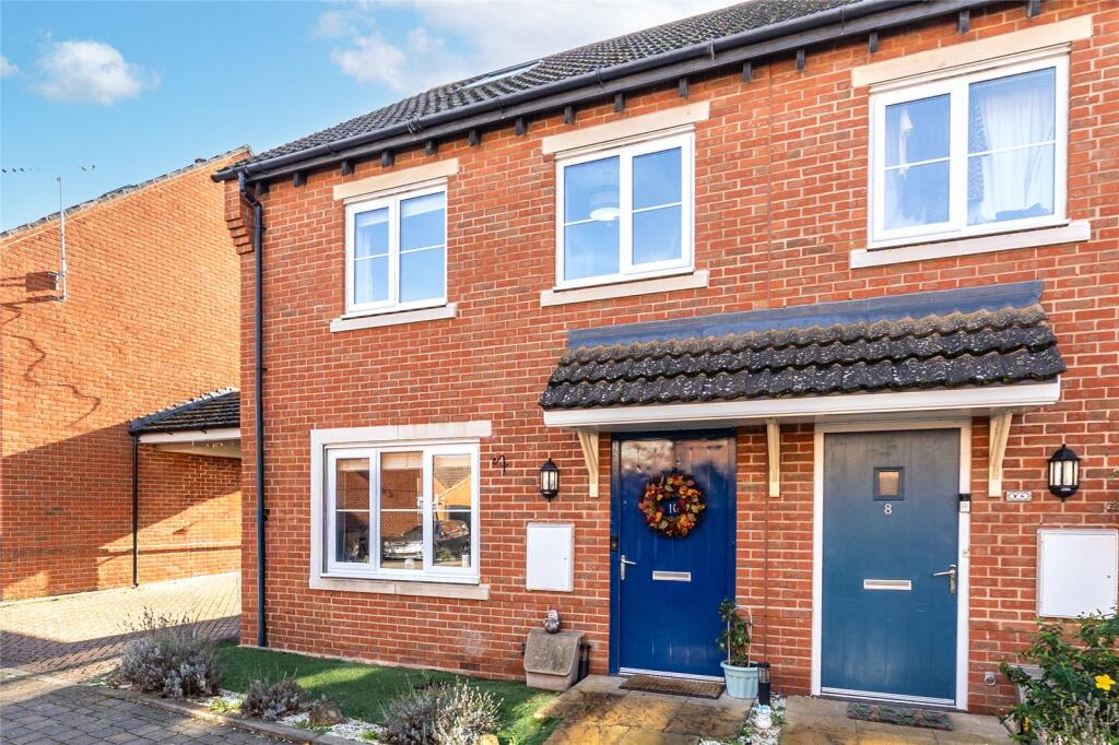 Main image of property: Walnut Lane, Didcot, OX11