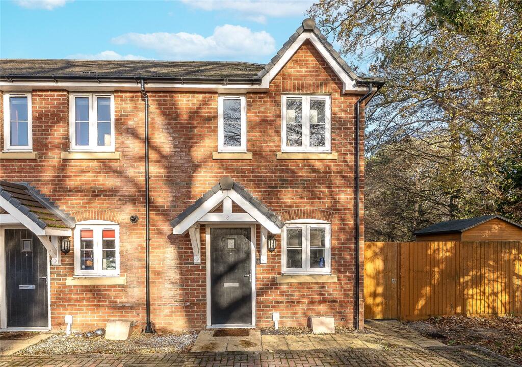 Main image of property: Whitfield Gardens, East Hanney, Wantage, Oxfordshire, OX12