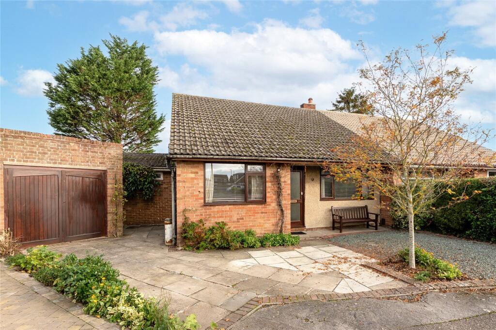 Main image of property: Mere Dyke Road, Steventon, Abingdon, Oxfordshire, OX13