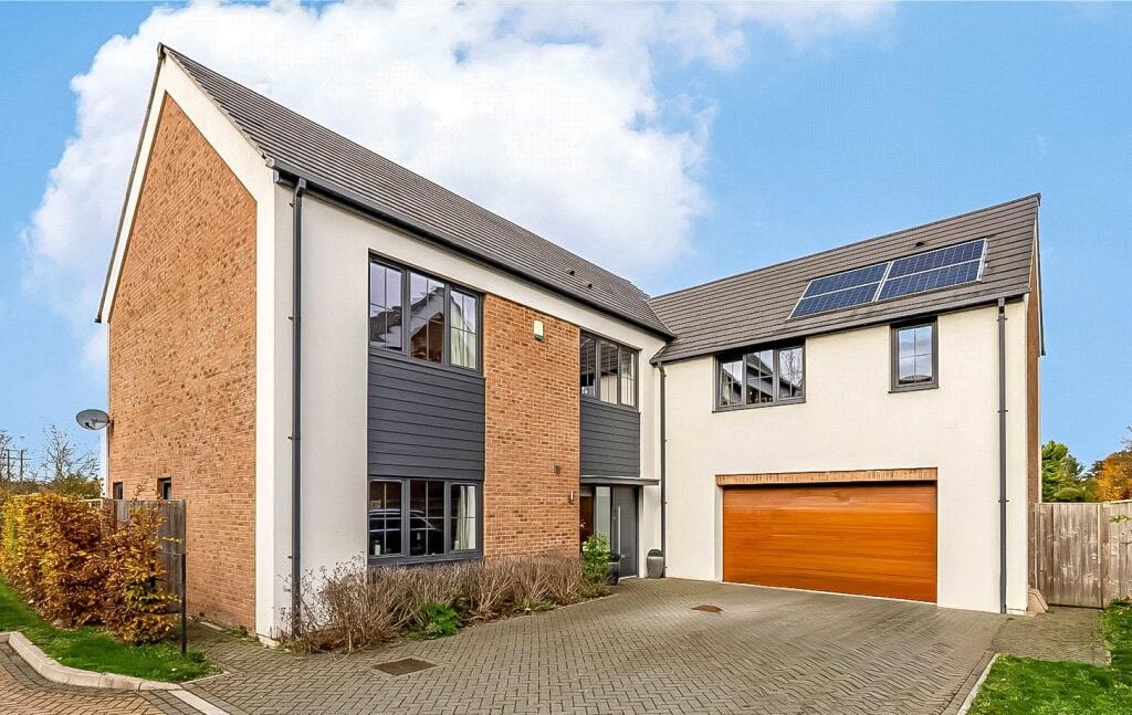 Main image of property: Maple Gardens, Milton, Abingdon, Oxfordshire, OX14