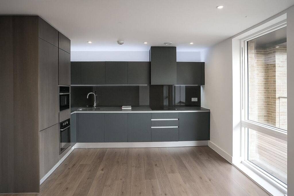 Main image of property: Tizzard Grove, London, SE3