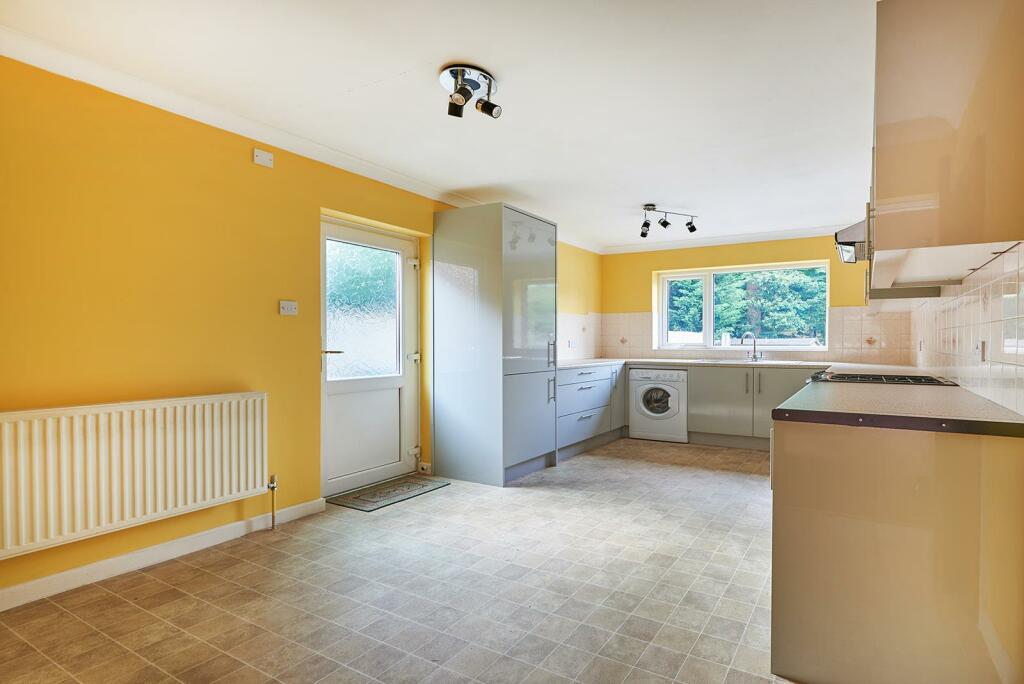 Additional property image - Start Hill, Bishop's Stortford
