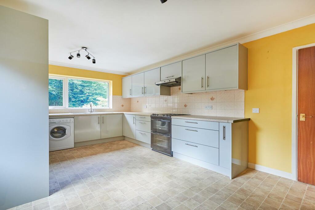 Additional property image - Start Hill, Bishop's Stortford