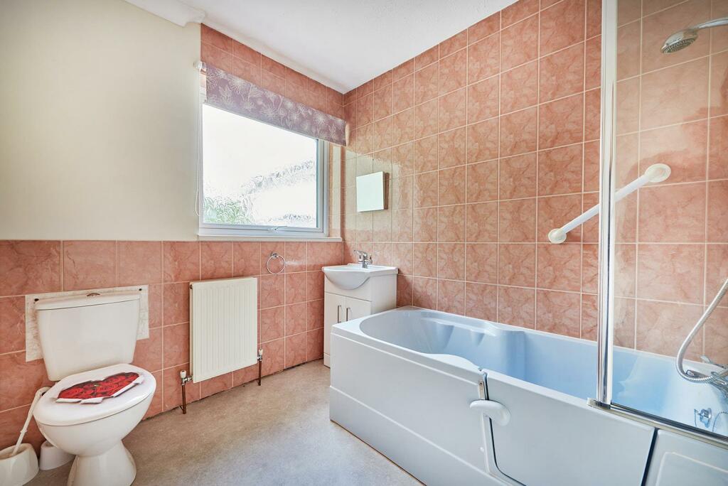 Additional property image - Start Hill, Bishop's Stortford