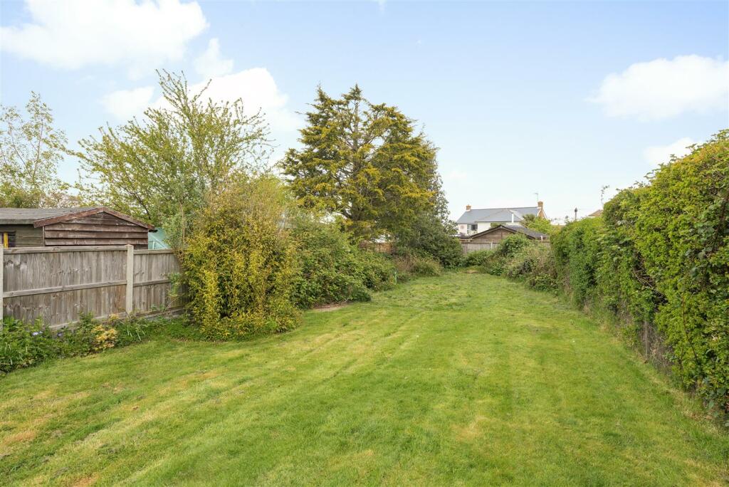 3 bedroom detached house for sale in Douglas Avenue, Whitstable, CT5
