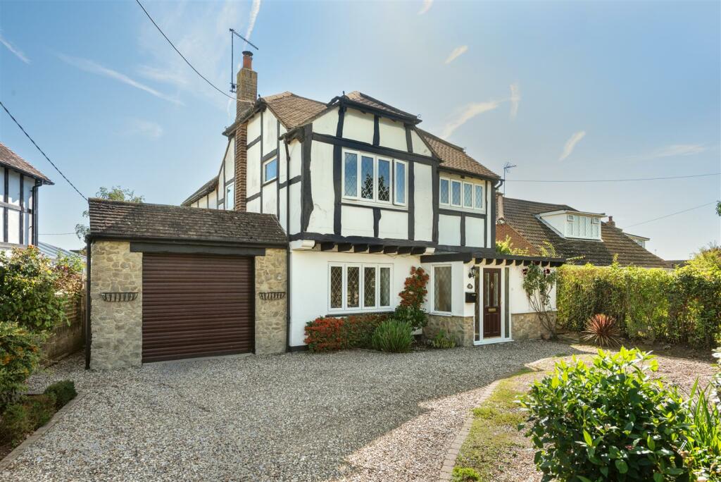 4 bedroom detached house for sale in Chestfield Road, Chestfield